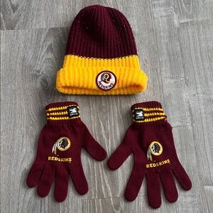 NFL Vintage Redskins Hat and Gloves